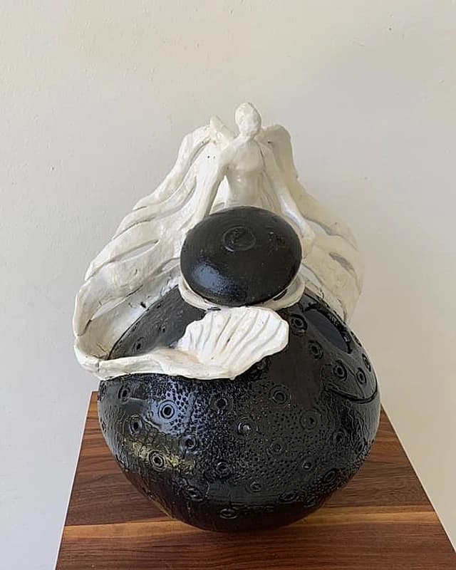 Vase céramique artisanal Art Concept Yaoundé — Œuvre originale Cameroun
