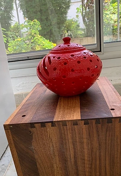 Céramique rouge artisanale